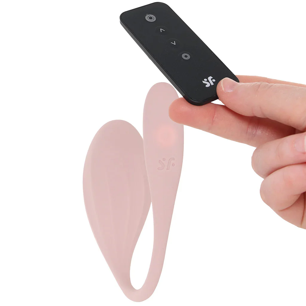 Satisfyer Ribbed Petal